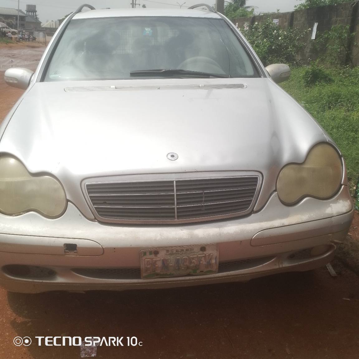 A picture of Mercedes w203
