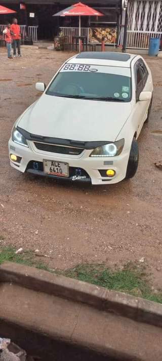 used toyota altezza