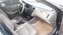 A picture of Honda for sale at cheaper rate Price 500 000 Contact