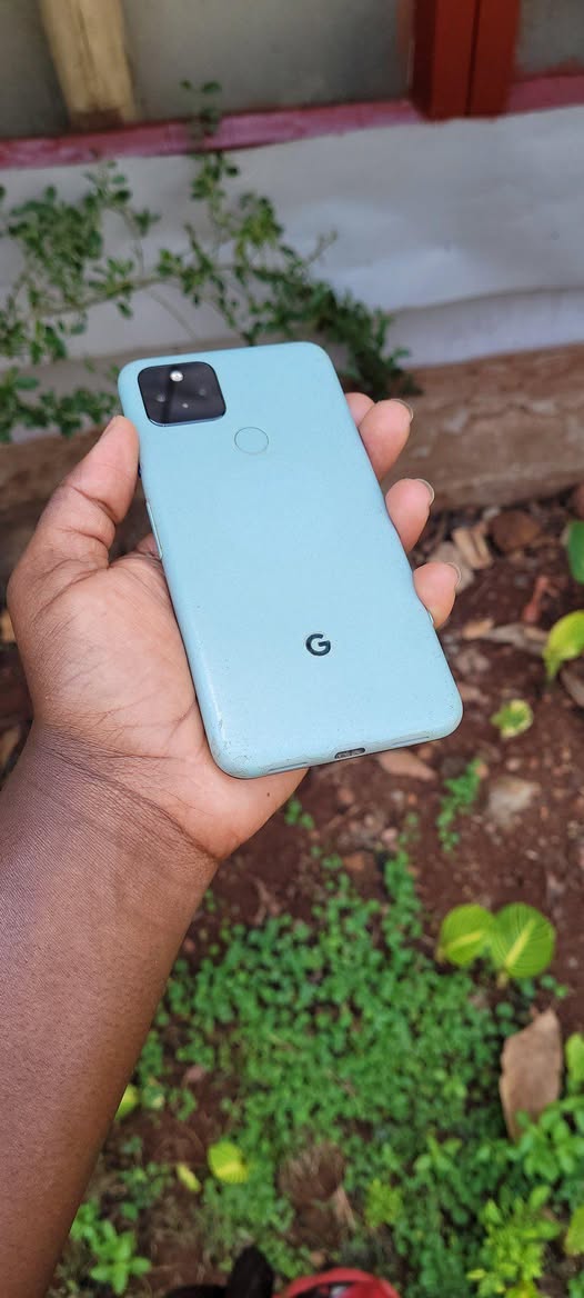 A picture of Google Pixel 5