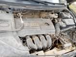 A picture of Toyota Avensis 05 manual