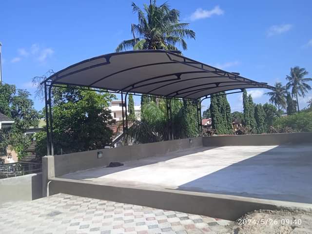 A picture of Car parking shades tz