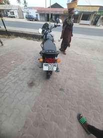 A picture of Boxer bm 125