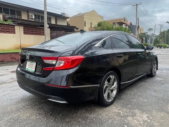 A picture of Awoof deal DISTRESS SALES Honda Accord Year 2018
