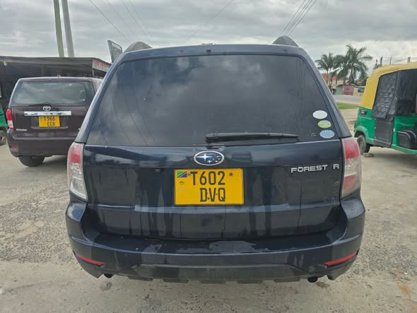 A picture of SUBARU FORESTER 0693030167