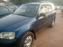 A picture of Honda CR V