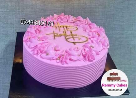 A picture of  Remmycakes birthdaycakes charactercakes deliveryavailable kampalaUganda 0743340161