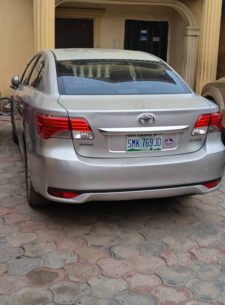 A picture of Very clean toyota avensis 2014