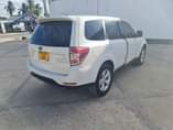 A picture of subaru forester pearly
