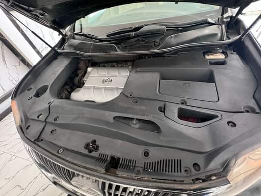 A picture of Clean And Sound Lexus Rx350 2010 Basic Model Registered Open