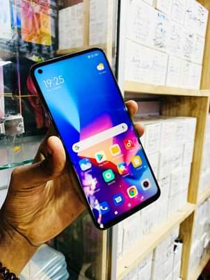 A picture of Xiaomi Mi 10T 5G duos