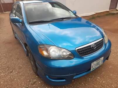 A picture of Toyota Corolla 08