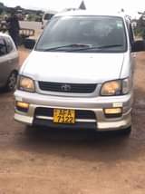 used toyota noah