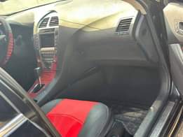 A picture of Few months used 2009 lexus Es350 Available 6 Million naira