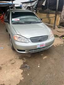 A picture of Corolla 2004 everything working fine