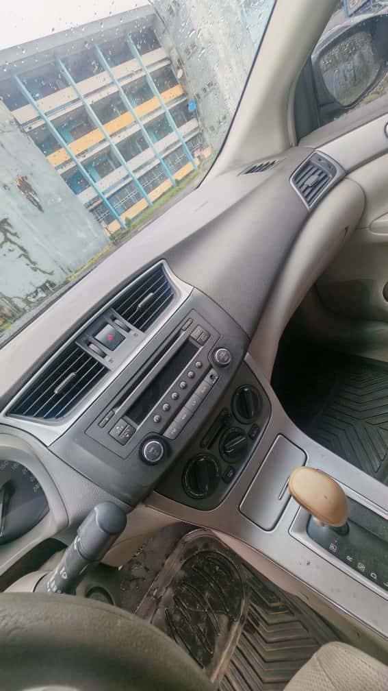 A picture of 2014 Nissan Sentra