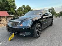 A picture of TOYOTA CROWN ATHLETIC