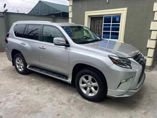 A picture of Lexus GX460