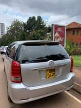A picture of Toyota wish 2007
