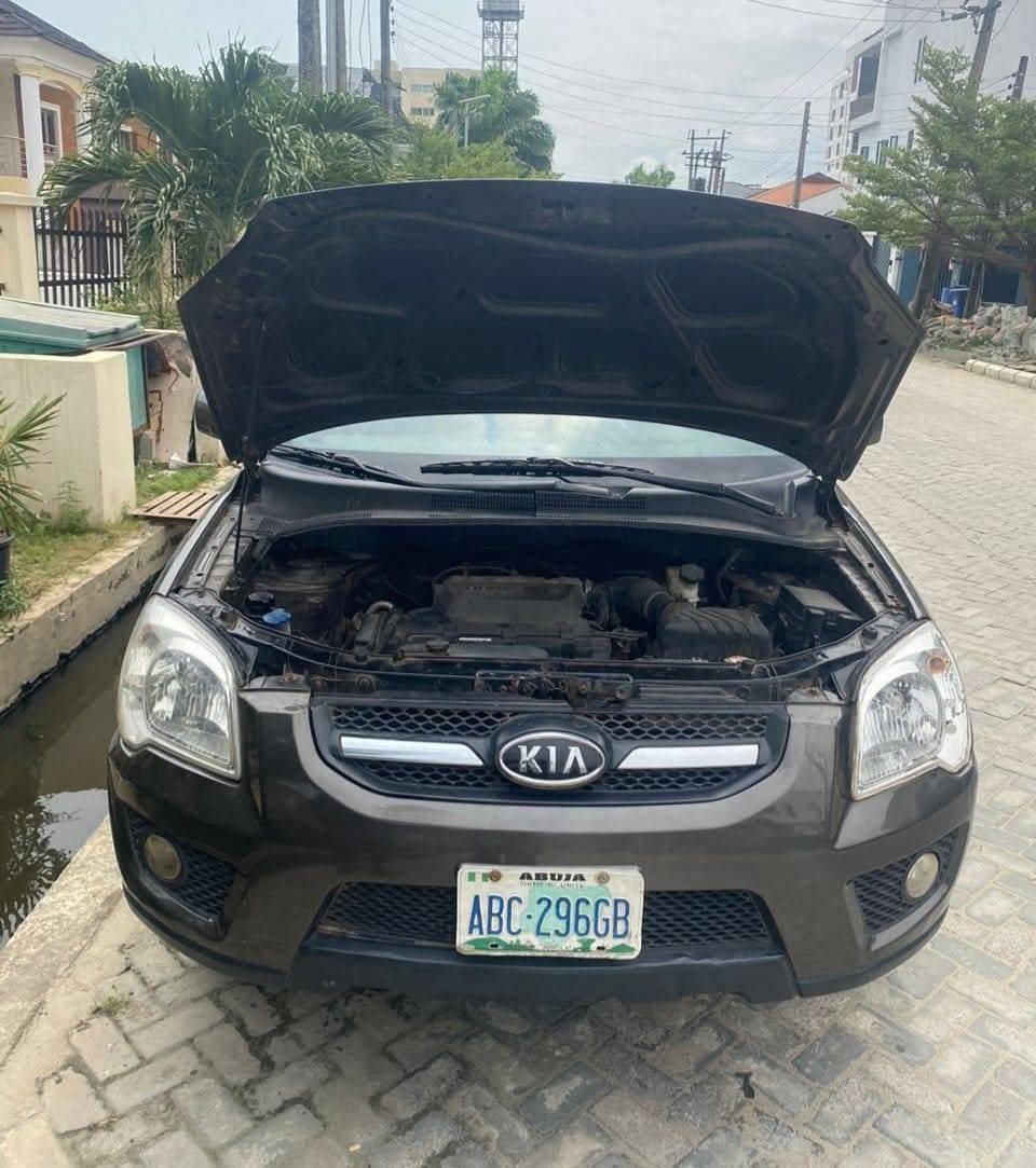 A picture of 2009 Kia kia