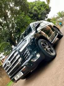 A picture of V8 2016 2022KIT 180M