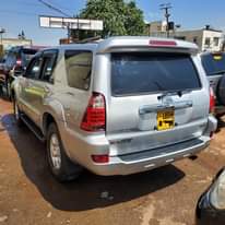 A picture of HILUX SURF 2012 47M