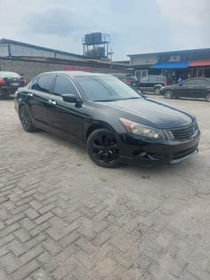 A picture of Toks Standard 2009 Honda Accord