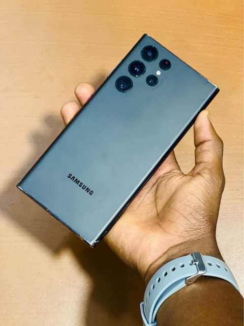 samsung s22