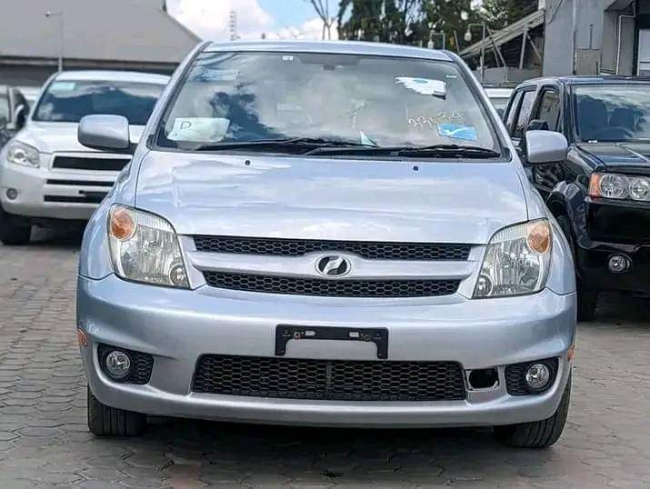 used toyota ist