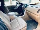 A picture of HONDA PILOT 2004