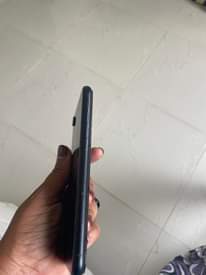 A picture of IPHONE XR