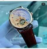 A picture of PATEX PHELIP AUTOMATIC NO BATTER LEATHER Date day time Water