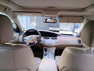 A picture of TOKUNBO STANDARD TOYOTA AVALON 2007 MODEL XLE WITH BACK AC