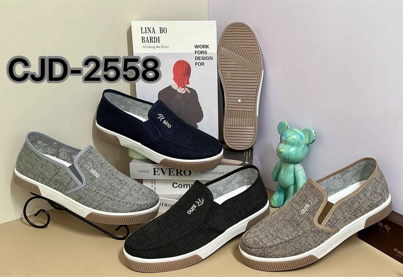 A picture of Men s casual shoes