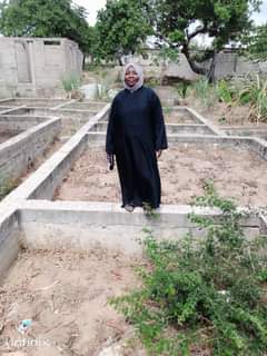 A picture of Foundation pamoja na eneo la uwanja kwa mbele