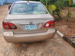 A picture of Corolla 05 First body with perfect engine and AC