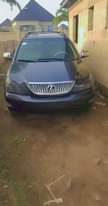 A picture of LEXUS RX330