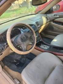 A picture of Acura 2002