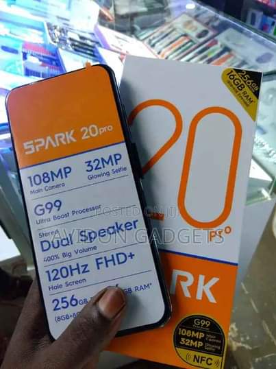A picture of TECNO SPARK 20 PRO STORAGE 256GB RAM 16GB BOXED WITH