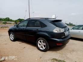 A picture of TOKUNBO STANDARD LEXUS RX330 2006 MODEL PRICE 6 9M