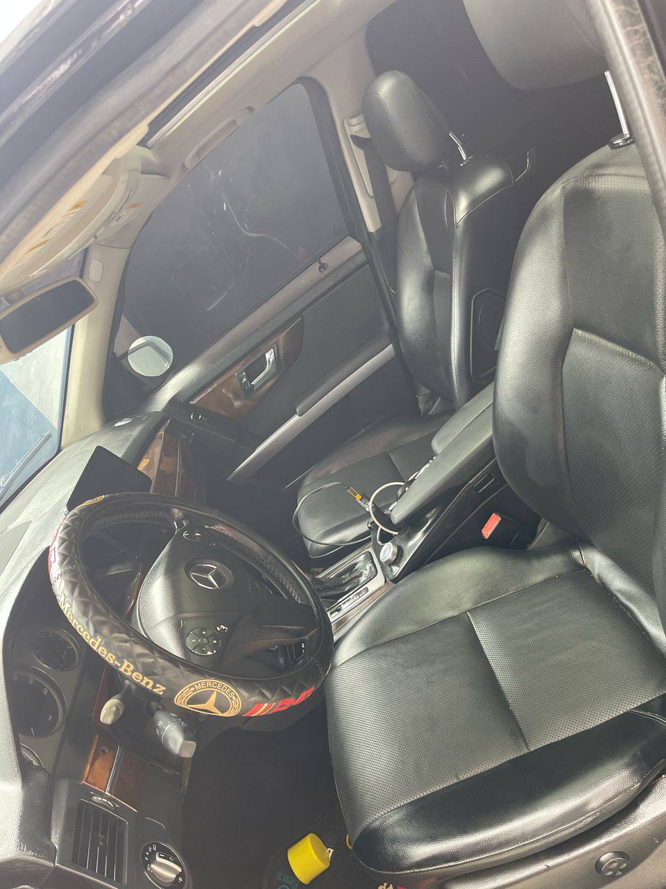 A picture of Distress sales 2011 model Glk