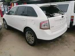 A picture of Ford Edge 2008 Neatly used Everything is intact 2 5m