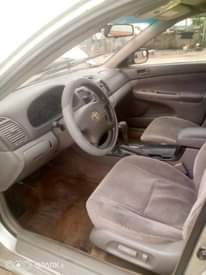 A picture of 2004 Car Toyota Camry
