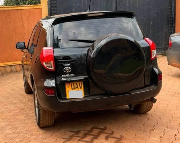 A picture of TOYOTA RAV4