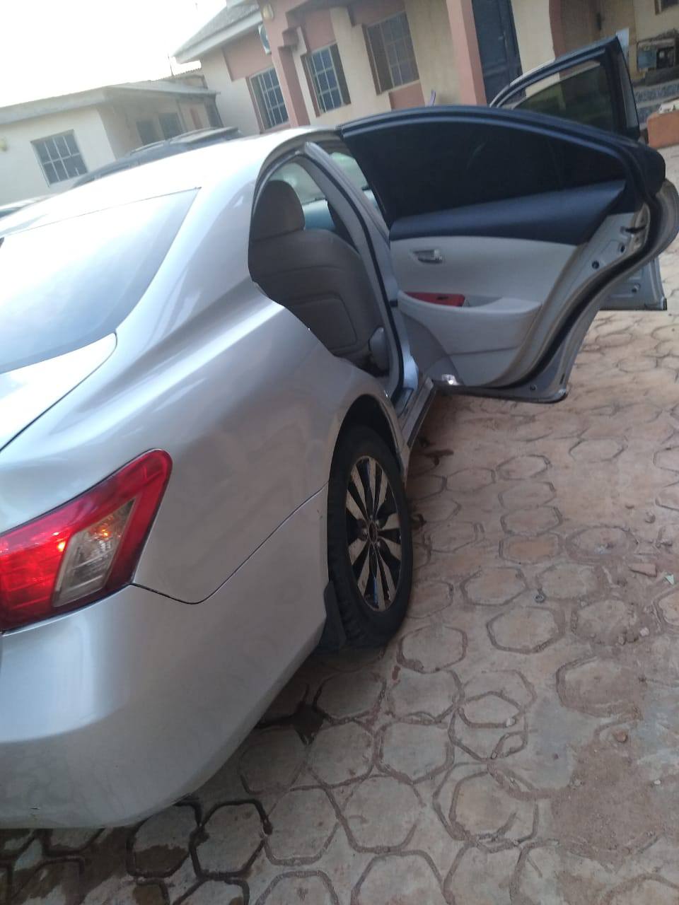 A picture of 2008 LEXUS ES350