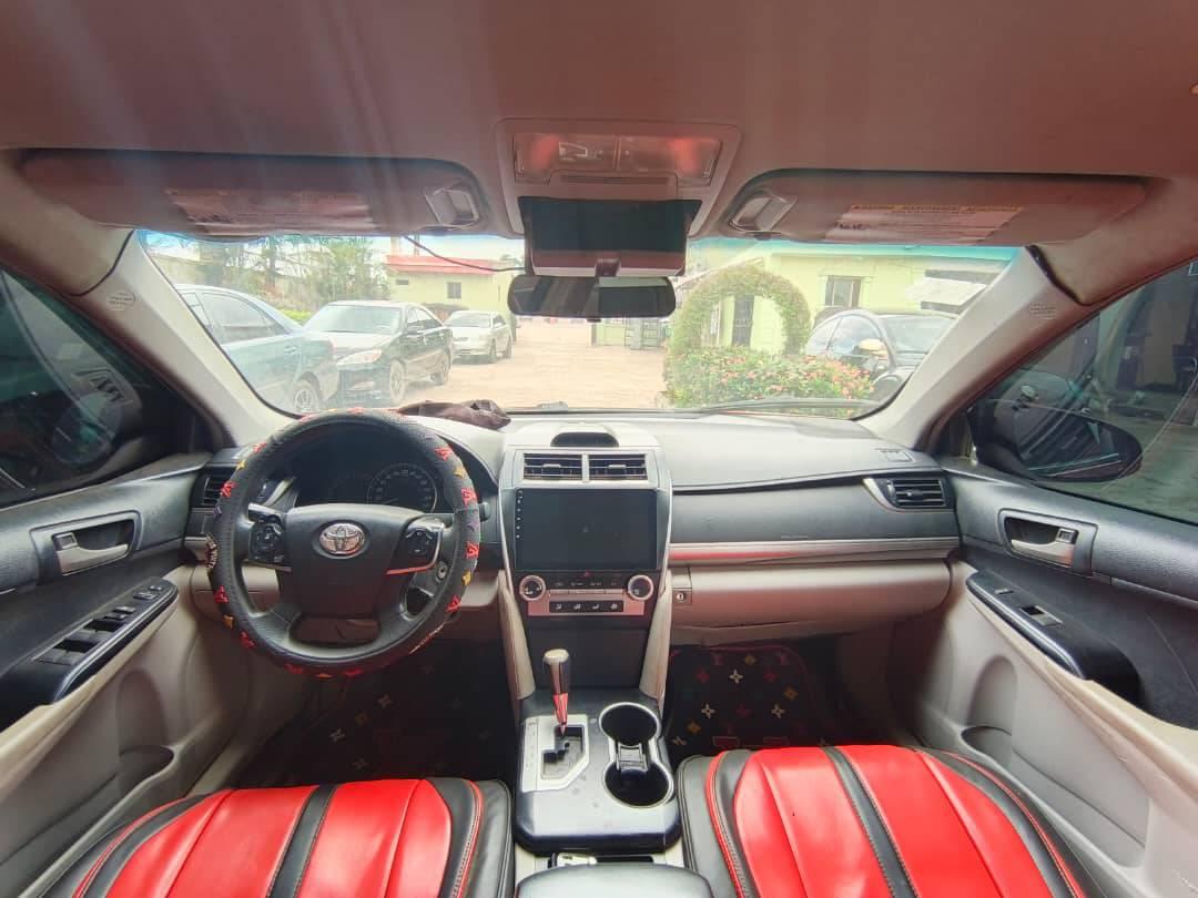 A picture of 2014 SUPER CLEAN SOUND TOYOTA CAMRY SPIDER untampered good 4