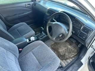 A picture of TOYOTA CARINA TI