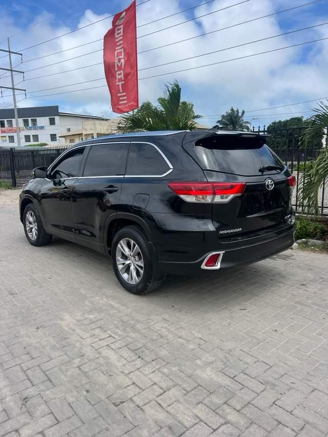 A picture of Toyota Highlander Tokunbo