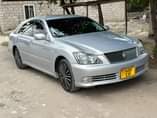 A picture of TOYOTA CROWN ATHELETHE PRICE 13 8M CALL 0621007902