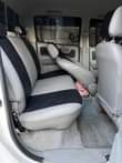 A picture of Hilux pick up double kibin